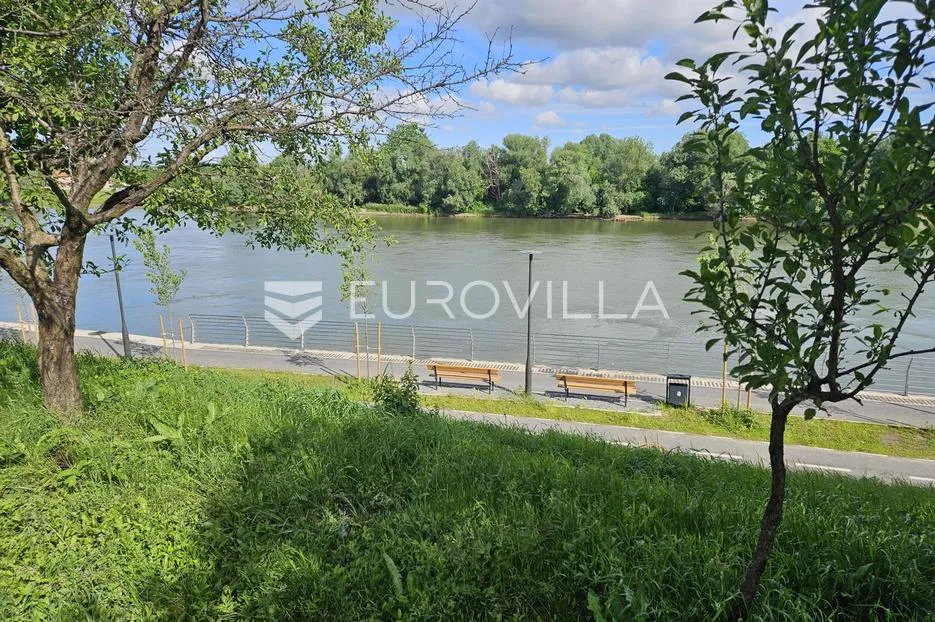 osijek, donji grad, kuća zemljište 287 m² uz donjodravsku šetnicu - slika 1