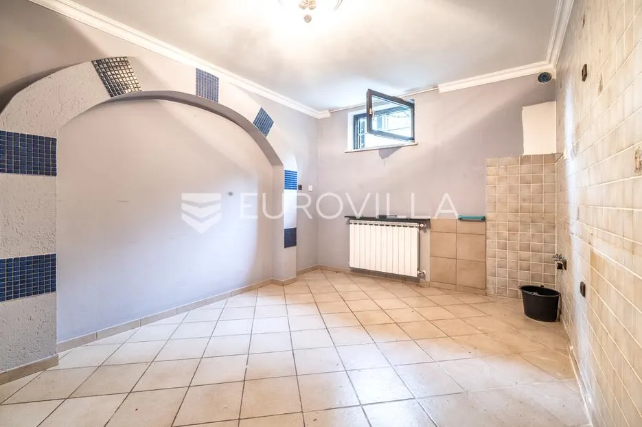 zagreb, gajnice, bišćanov put, kuća 348 m² na parceli 2265 m² - slika 4
