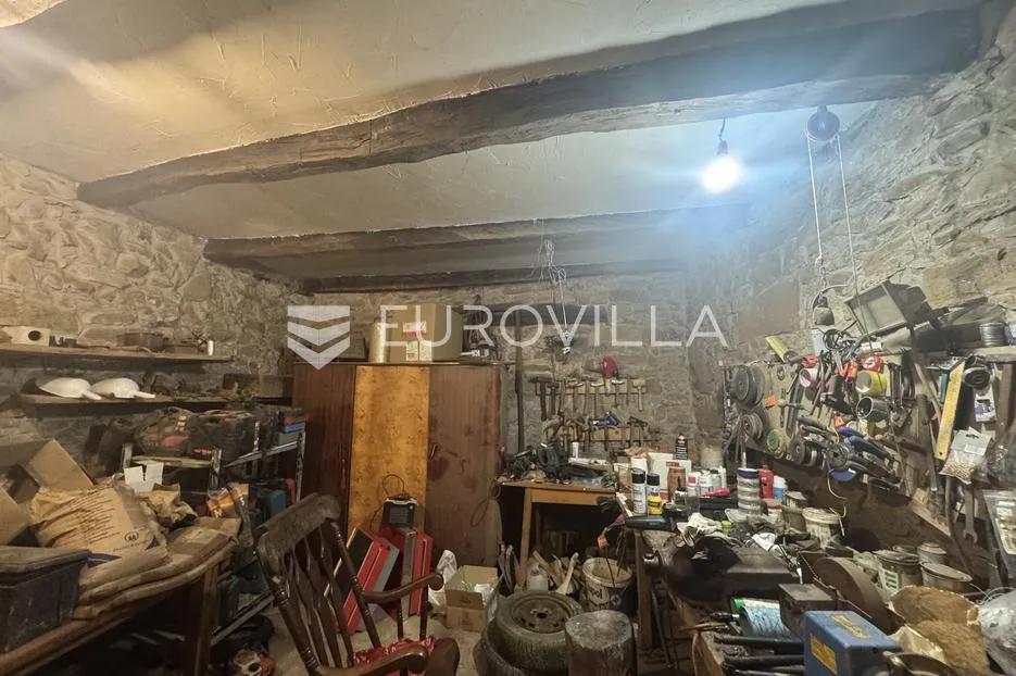 istra, gržani, kuća u nizu, štala s pogledom na butonigu, zemljište - slika 3