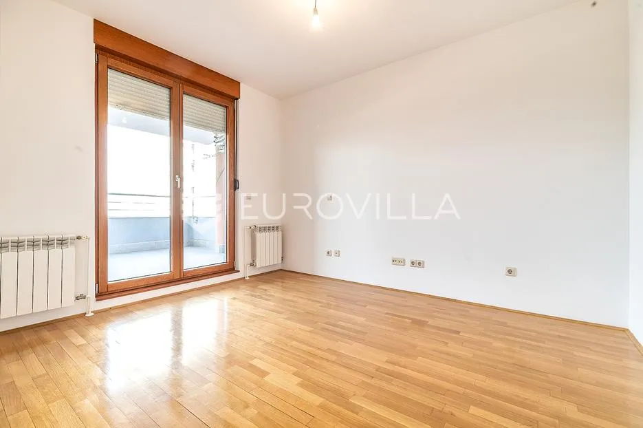 zagreb, trešnjevka, selska ulica, prekrasan luksuzan penthouse sa panoramskim pogledom, 159 m² - slika 10
