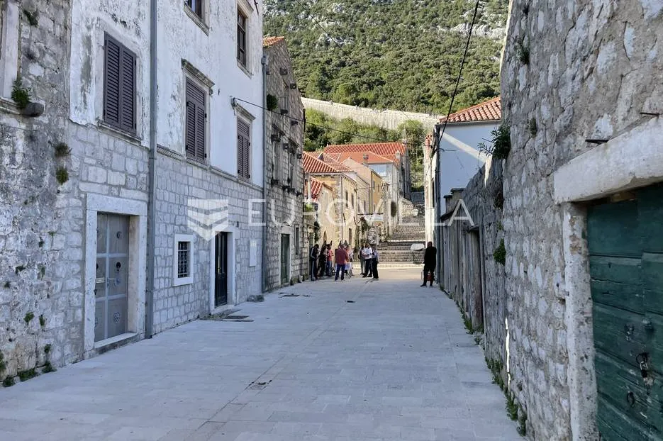ston, tradicionalna kamena kuća, 450 m² - slika 2