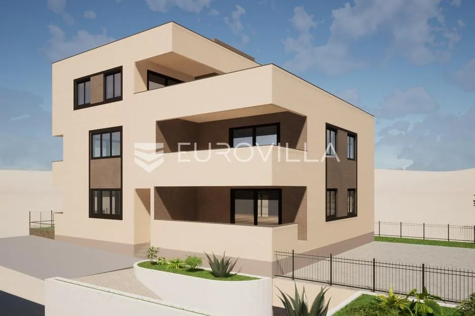 zagreb, srebrnjak, trosoban stan s vrtom netto površine 108 m² - slika 2