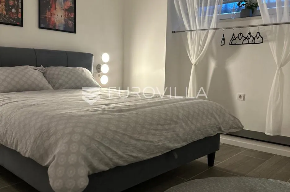 zagreb, šenoina, prekrasan trosoban stan površine 68 m² - slika 7
