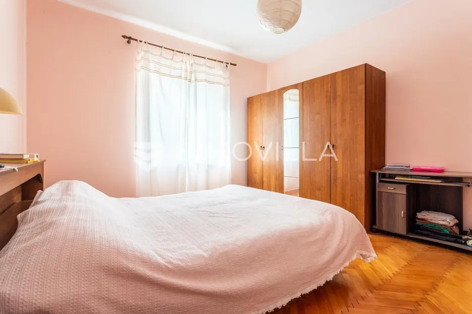 split, bačvice, trosoban stan na odličnoj lokaciji, 105m2 - slika 5