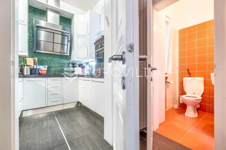zagreb, centar, vodnikova, trosoban građanski stan 90 m² - slika 5