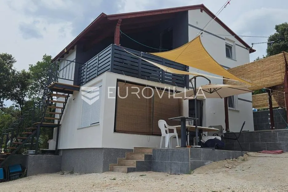 istra, krnica, šarmantna kuća s dvije stambene jedinice, 200 m od plaže, pogled more - slika 2