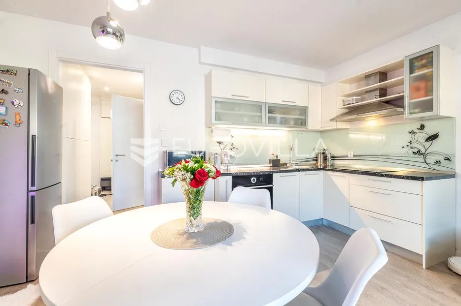 zagreb, kvaternikov trg, moderan dvosoban stan, 39 m², top lokacija - slika 3