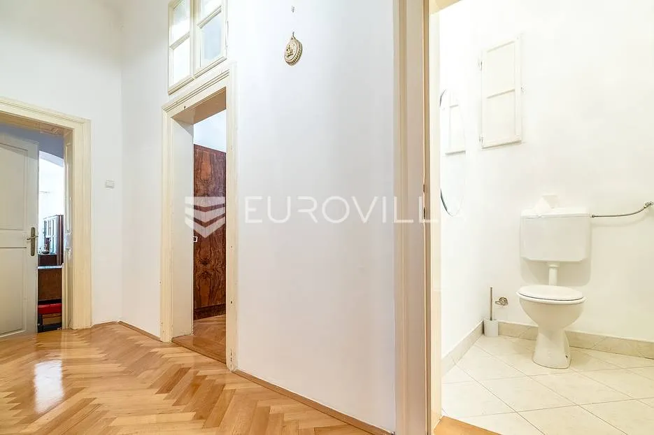 zagreb, ilica, uređen dvosoban stan 130 m2 - slika 6