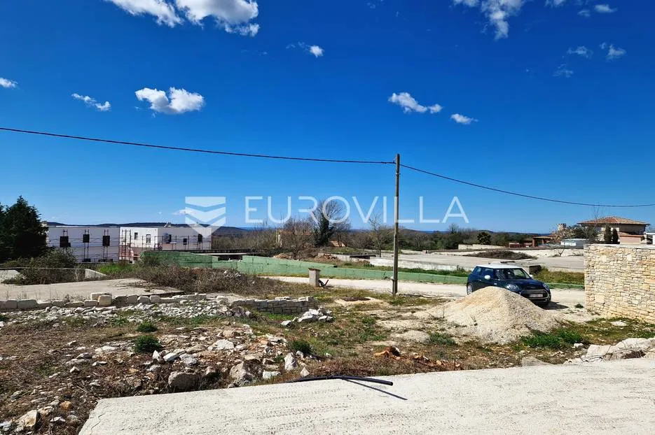 istra, smoljanci, građevinsko zemljište 991 m² sa dozvolom za gradnju - slika 2