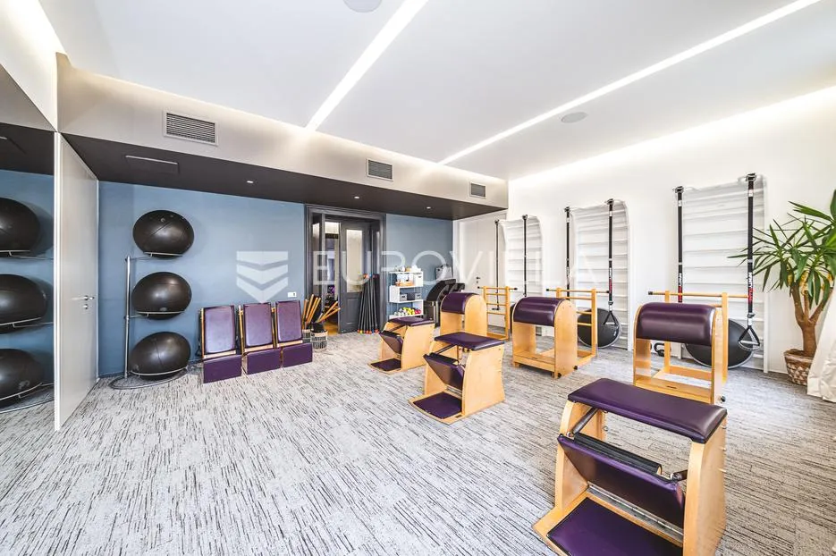 zagreb, donji grad, atraktivan višesoban stan 197 m² na izvrsnoj lokaciji - slika 10