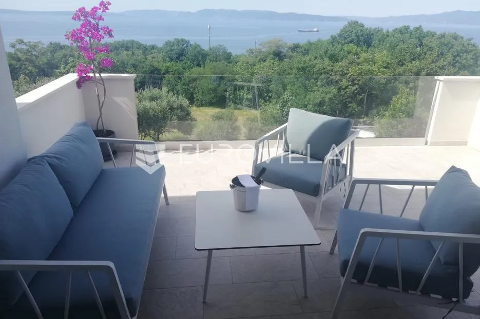 kostrena, rožmanići luksuzan stan s bazenom 154 m² - slika 6