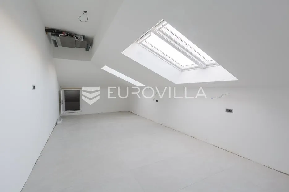 istra, poreč - penthouse sa pogledom na more - slika 5