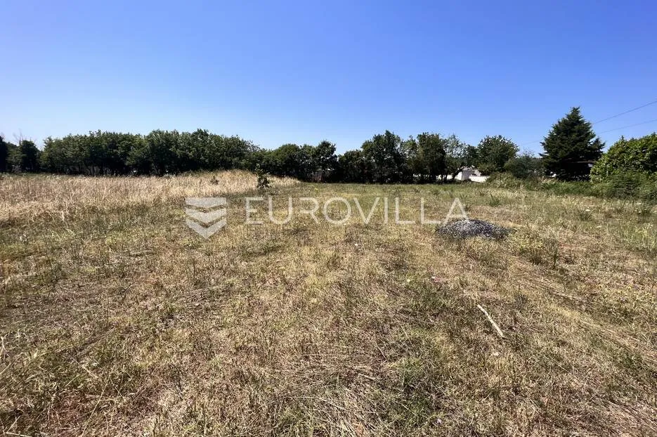 istra, radeki polje, 794 m² pravokutne građevinske parcele na mirnoj lokaciji - slika 3