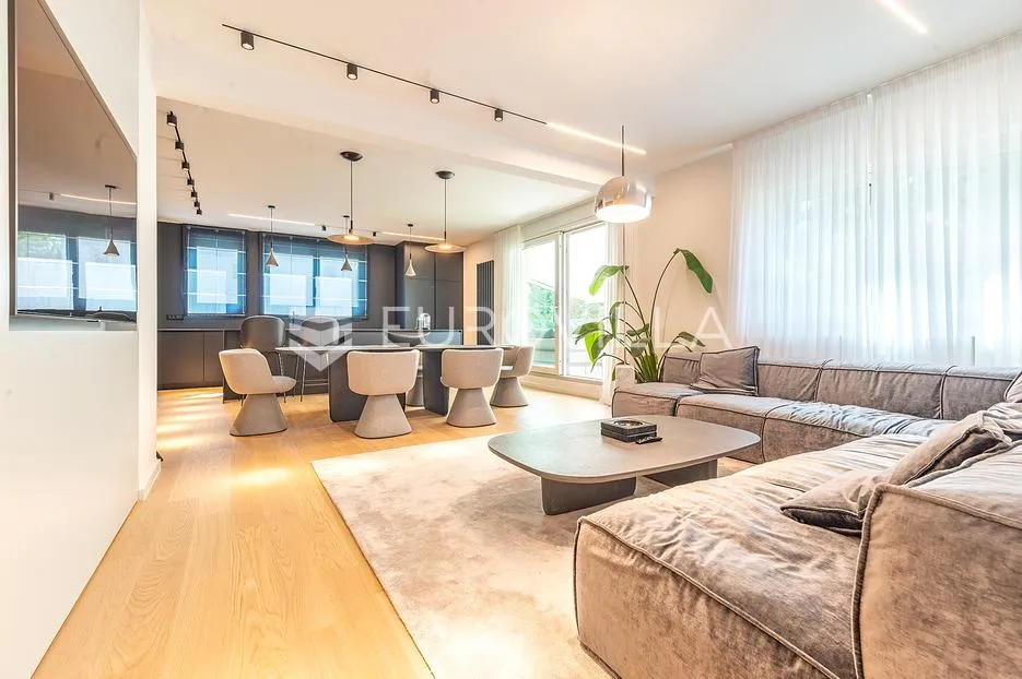 Zagreb, Srebrnjak, luksuzan trosoban stan 151,63 m², garaža, parking