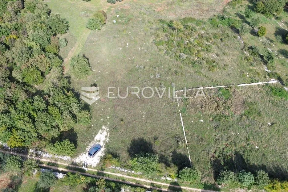 istra, krnica, izuzetan građevinski teren s pogledom na more, pravomoćna građevinska dozvola - slika 7