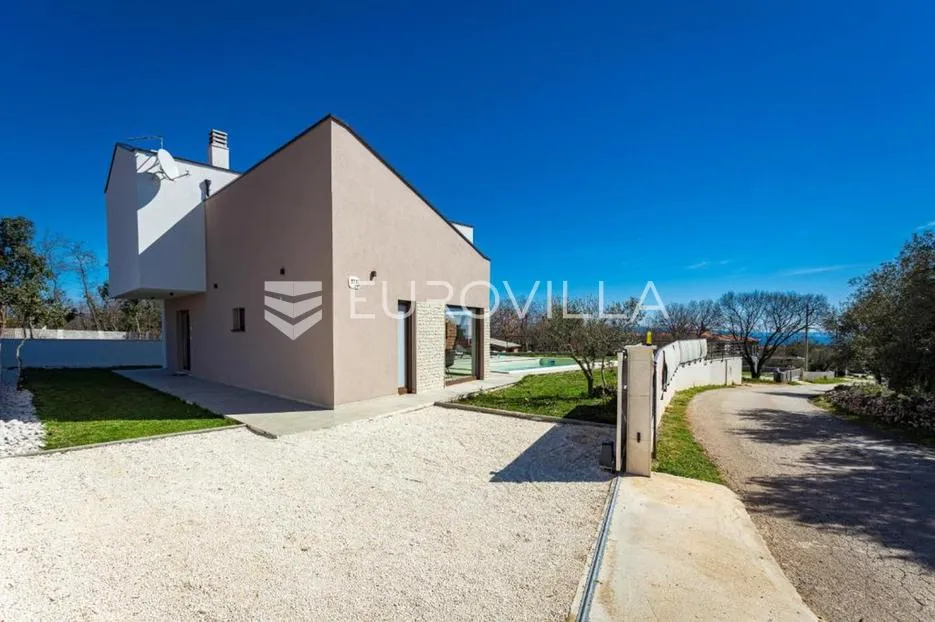 istra, krnica, moderna vila s bazenom i očaravajućim pogledom na more - slika 27