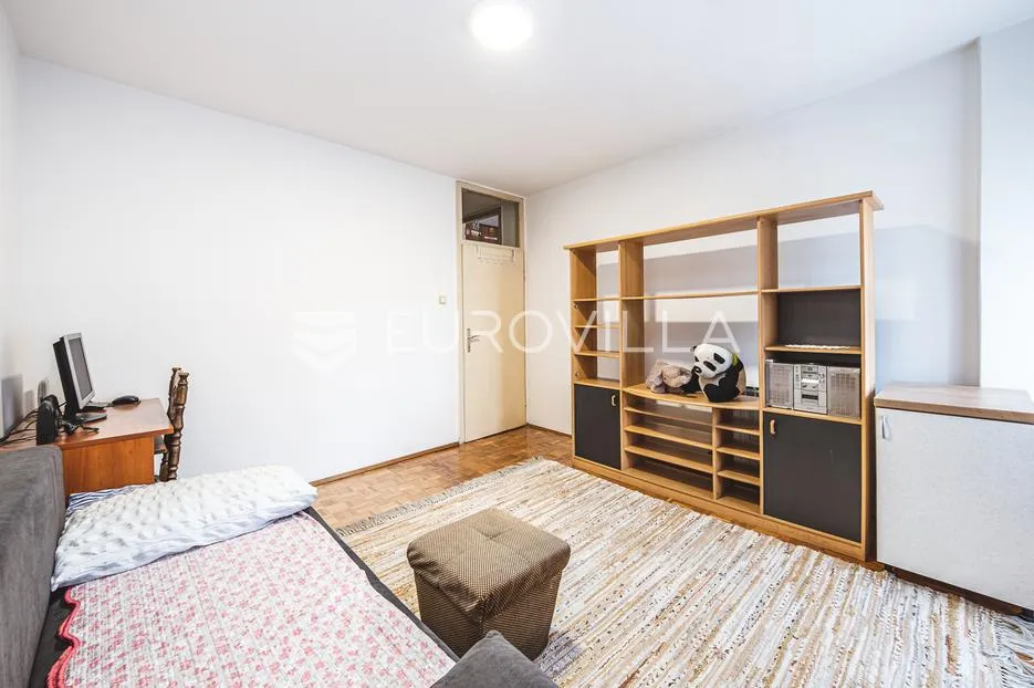 zagreb, vukomerec, komforan trosoban stan površine 64 m² - slika 9