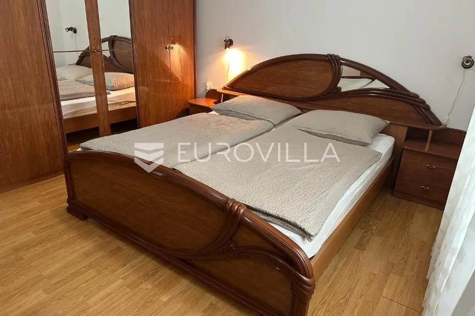 skradin, dubravice, kuća sa 7 apartmana i velikim bazenom, 760 m² - slika 36