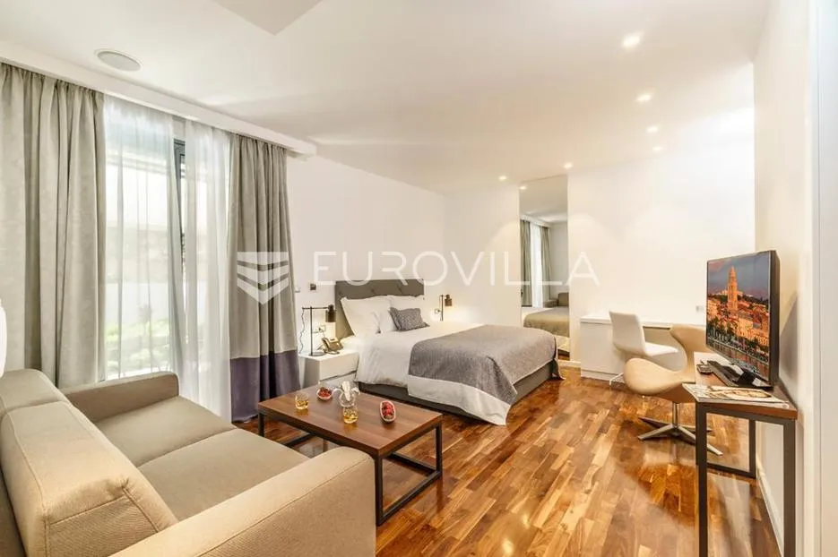 split, žnjan, hotel s jedanaest soba - slika 3
