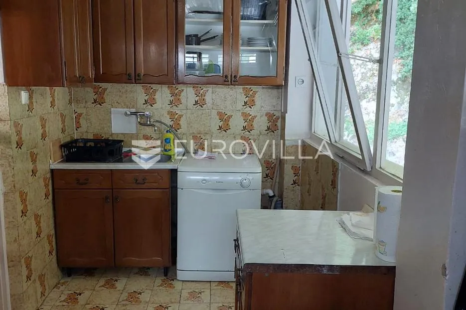 rijeka, stan s potencijalom u centru grada, 104,90 m² na 1. katu - slika 3