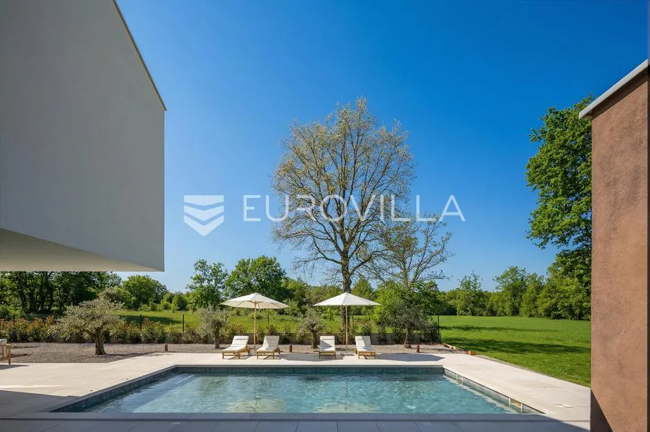 istra, labin, vrhunska moderna villa c, grijani bazen 48 m², 2386 m² uređene okućnice - slika 70