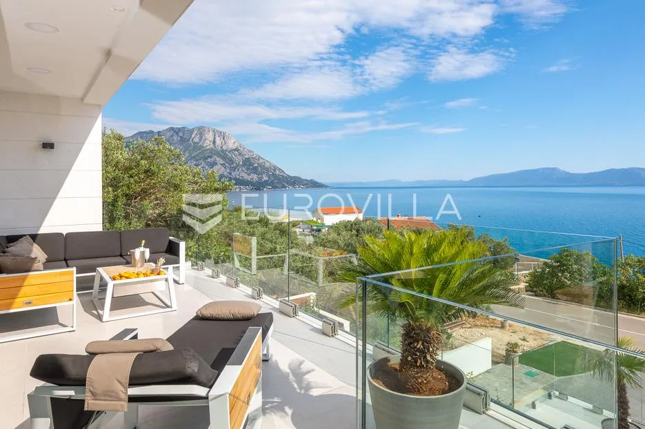 Podaca, luksuzna vila na idealnoj lokaciji - Podaca, Gradac