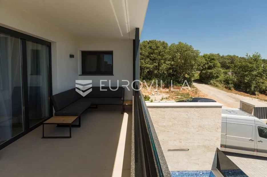 istra, medulin, moderna elegantna vila 200 m² blizu mora i plaža - slika 23