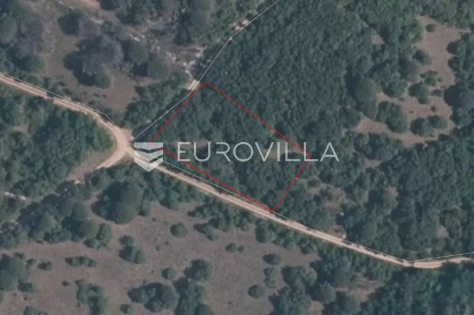 istra, labinci - poljoprivredno zemljište 2550 m2 uz prometnicu - slika 2