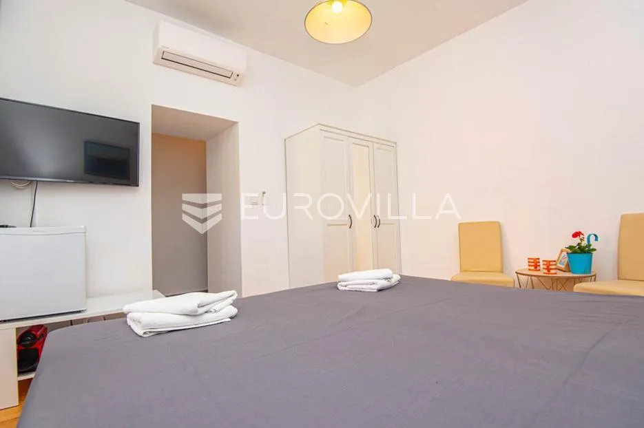 šibenik centar, apartmanska kuća, odlična investicija - slika 19