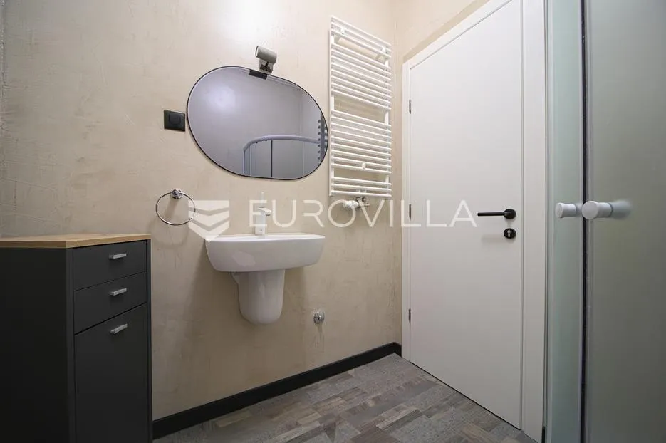 osijek, gornji grad/centar, prodaja, atraktivno uređen lokal 32 m², prizemlje - slika 5
