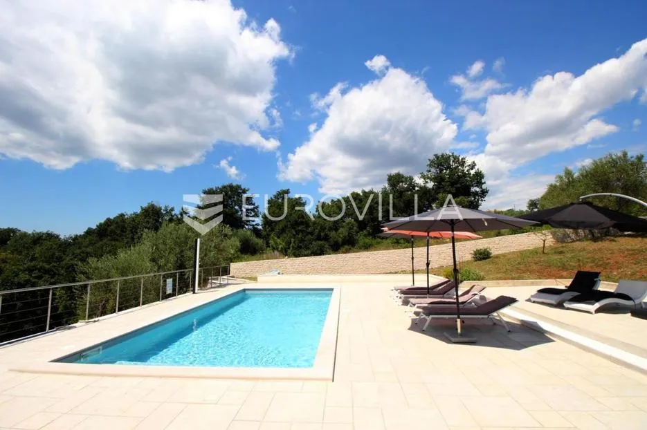 istra, kanfanar, prekrasna kuća 280 m² na velikom imanju od 1900 m² - slika 4