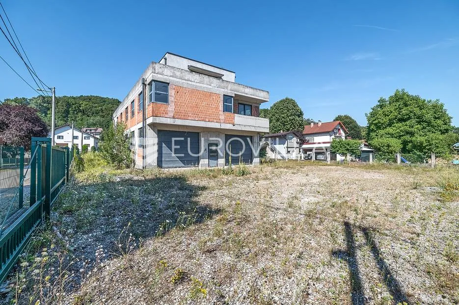 zaprešić, poslovna roh bau zgrada 2010 m² na zemljištu 2013 m² - slika 9
