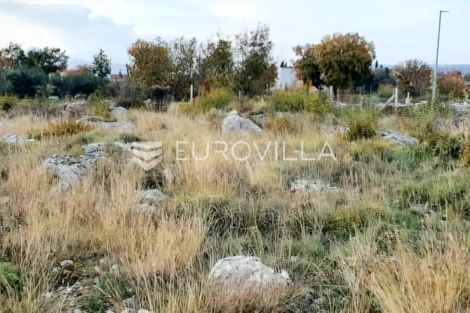 šestanovac, žeževica, građevinsko zemljište uz glavnu cestu - slika 2