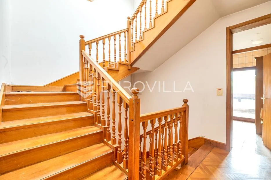 zagreb, vinogradska, kuća 500 m2 s vrtom - slika 11