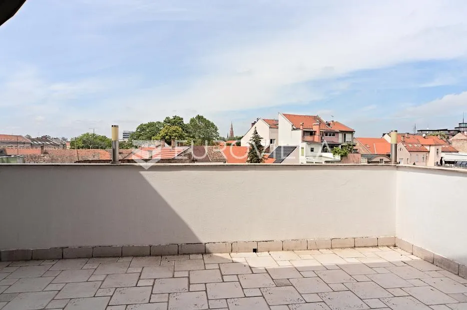 osijek, gornji grad, najam, dvoetažni stan uredi 243 m² zatvorenog prostora - slika 28