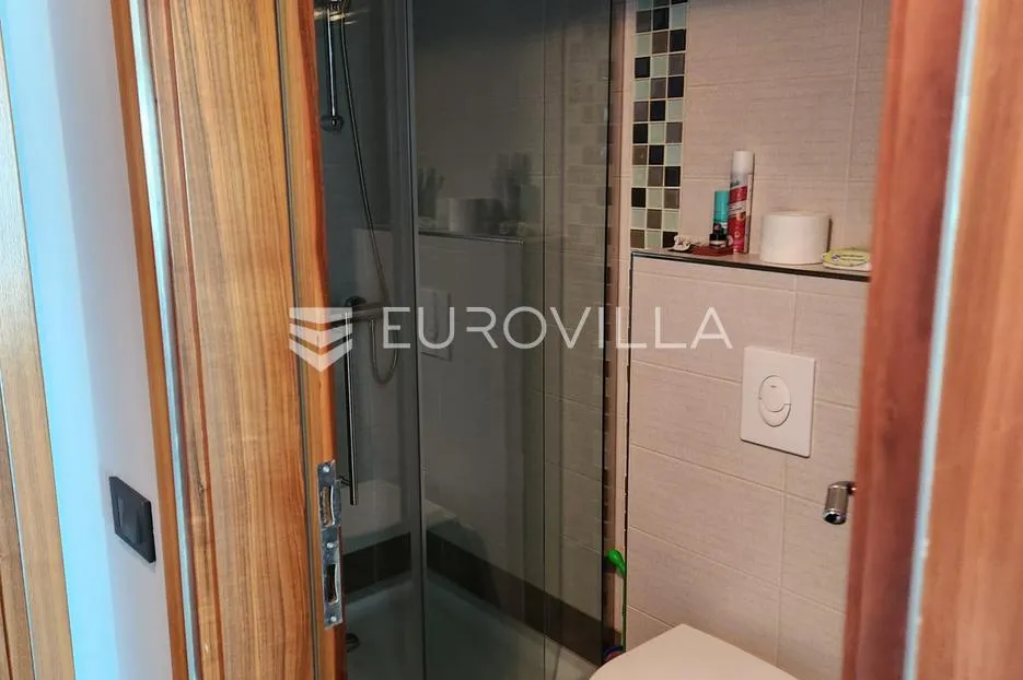 opatija, ekskluzivan stan na vrhunskoj lokaciji, dvosoban 87 m²,prvi red do mora - slika 8