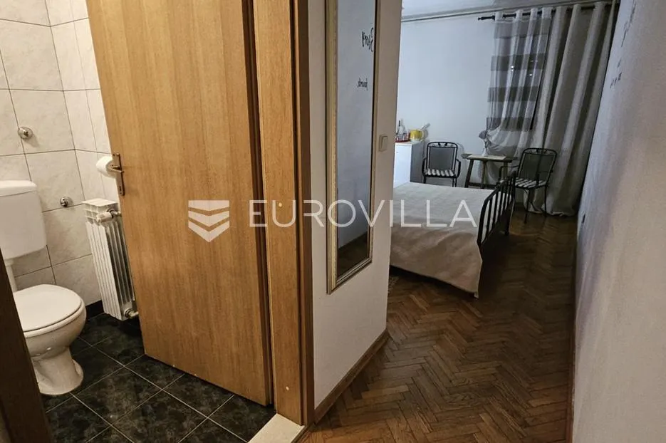 hvar, jelsa, stambeno poslovni kompleks idealan za investiciju - slika 26
