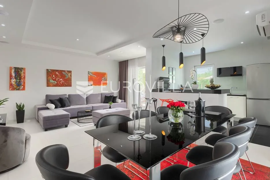 rovinj, rovinjsko selo, prekrasna villa s wellnessom i bazenom, 224 m² - slika 50