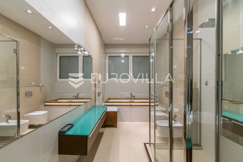 tuškanac luksuzan dvoetažan stan 300 m² - slika 5