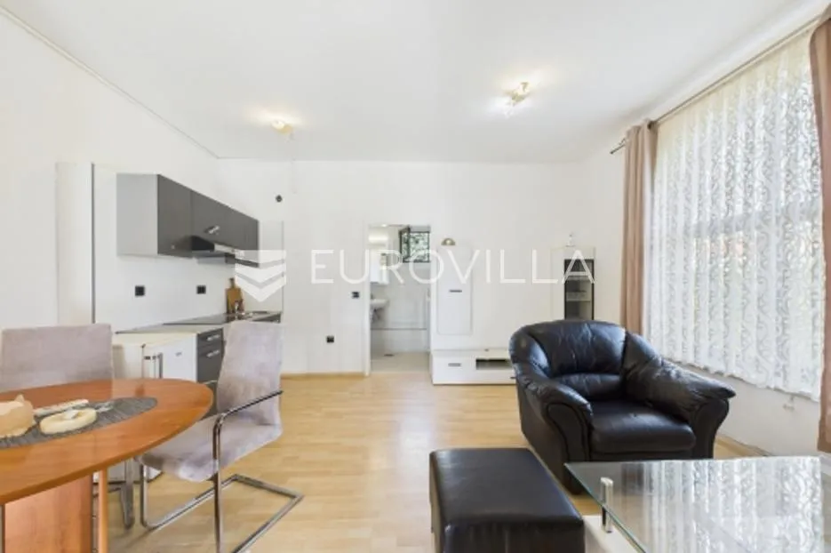 viškovo, sroki, uređen stan površine 54 m² s parkingom - slika 4