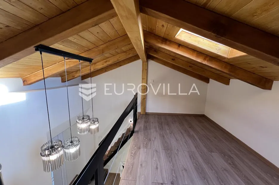 istra, kanfanar, potpuno renovirane dvije kamene kuće, useljive odmah, 130 m² - slika 39