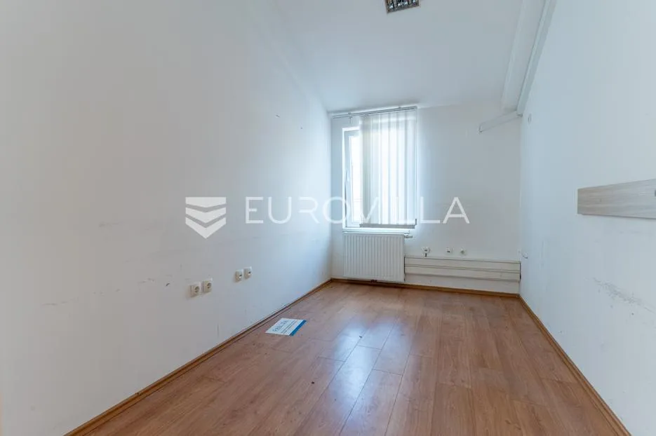 požega, mesnička, moderni poslovni uredi 180 m² - slika 8