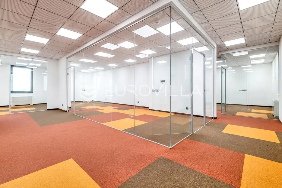 zagreb, lanište uređen poslovni prostor 202 m² - slika 1