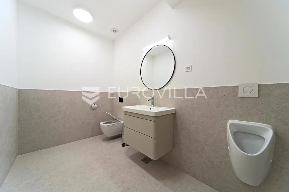 osijek, centar, najam poslovnog prostora 50 m² u modernoj poslovnoj zgradi - slika 10