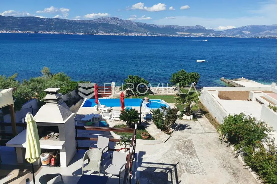 otok čiovo, slatine - kuća s bazenom na plaži - slika 20