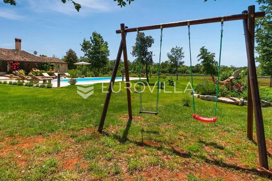 istra, bale, vila s bazenom na imanju od 30.000 m2 u osami - slika 52