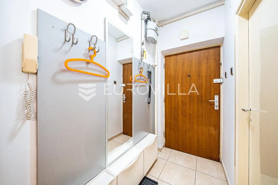 zagreb, volovčica, funkcionalan dvosoban stan 52 m² - slika 11