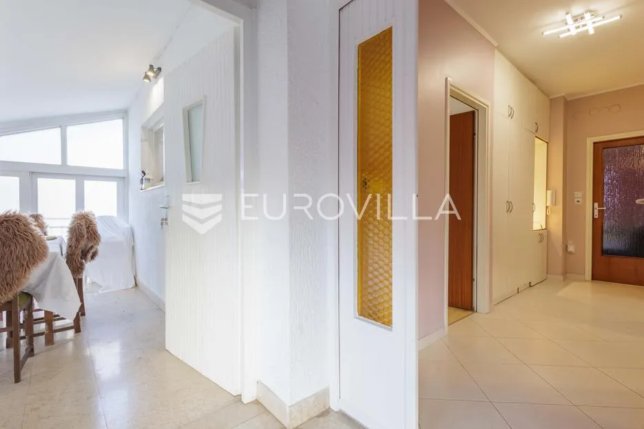 istra, pula, stan 3 spavaće sobe, vrt, parking, 165 m² - slika 6