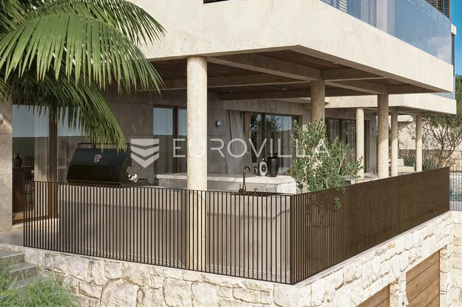 trogir, čiovo, moderna vila s bazenom u blizini mora - slika 14