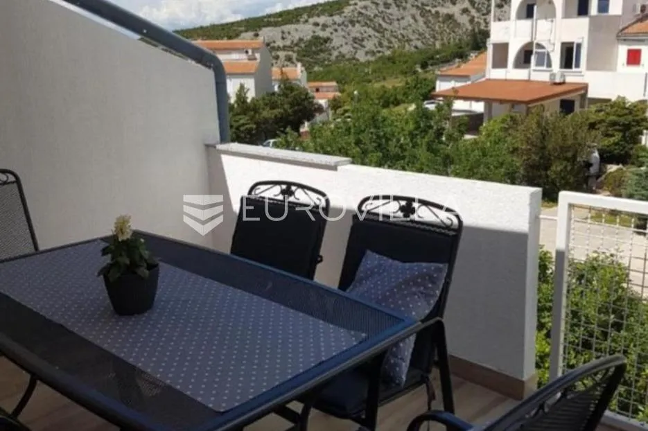 stinica, apartman u mirnom naselju 100 m od mora - slika 7